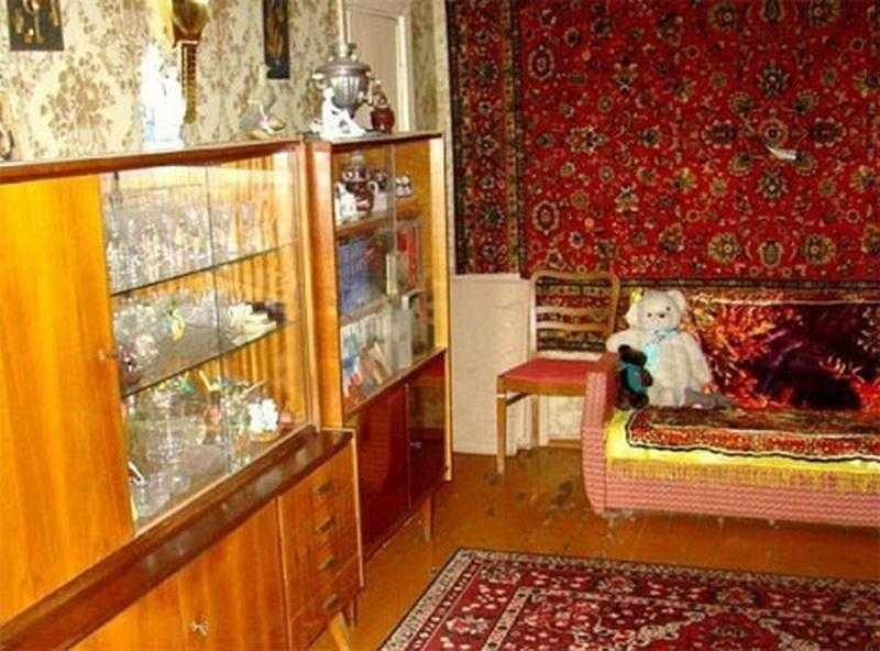 Для чего раньше вешали ковры на стену?