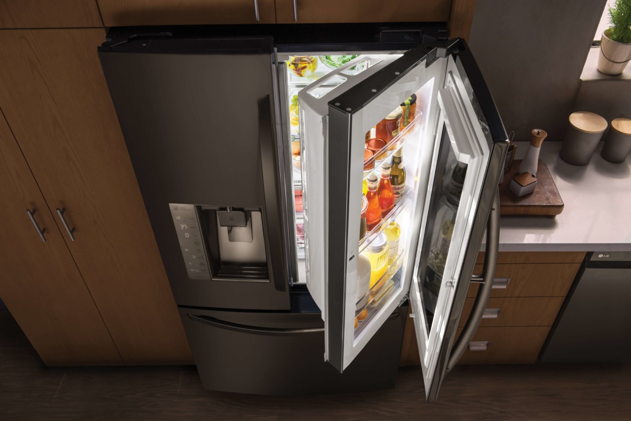 От обычного прибора для хранения до высокотехнологичного устройства: холодильники lg продолжают восхищать и удивлять семьи по всему миру