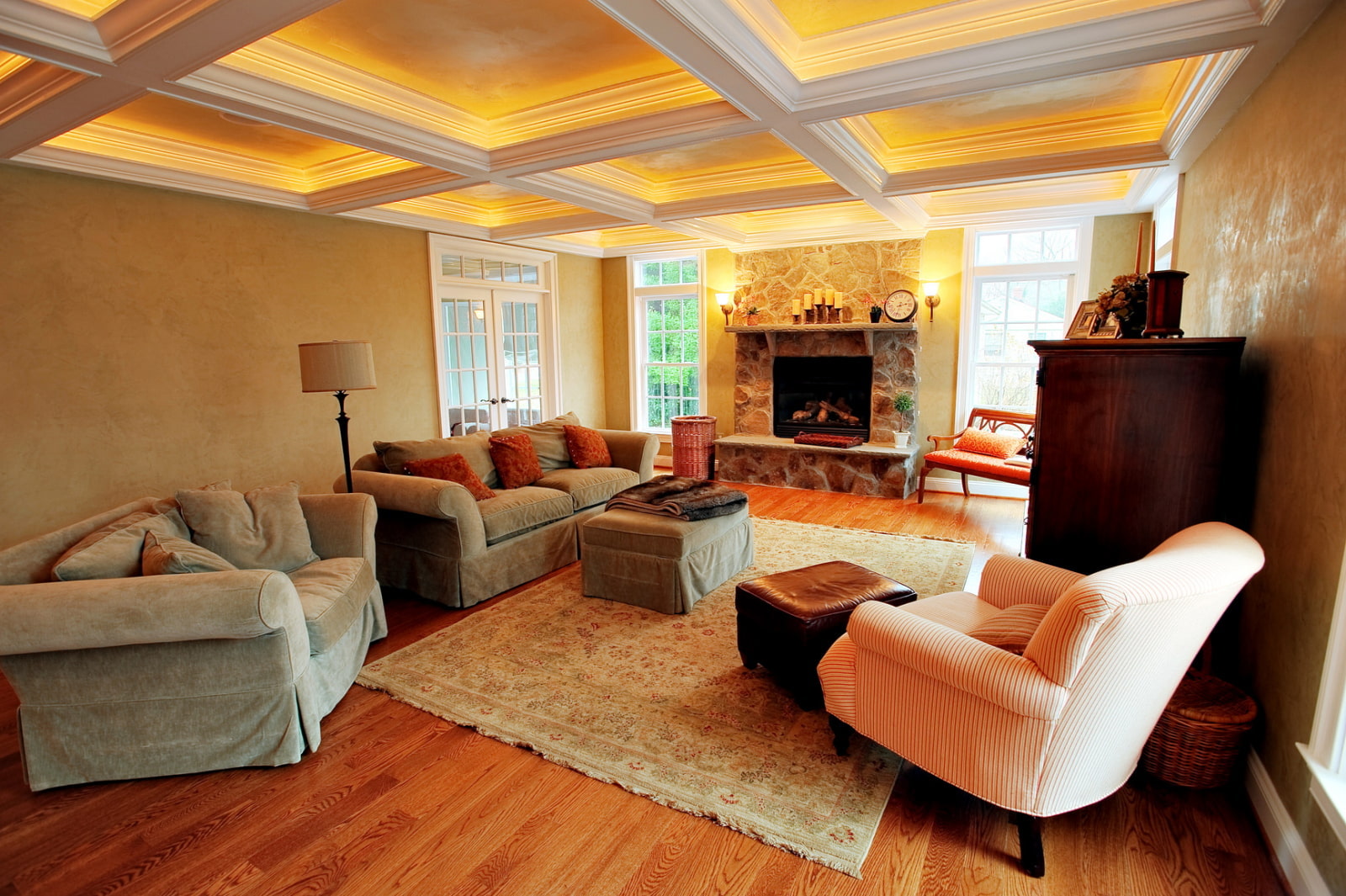 Кессонные потолки из дерева: 85 вариантов отделки для настоящих аристократов — дом&стройка