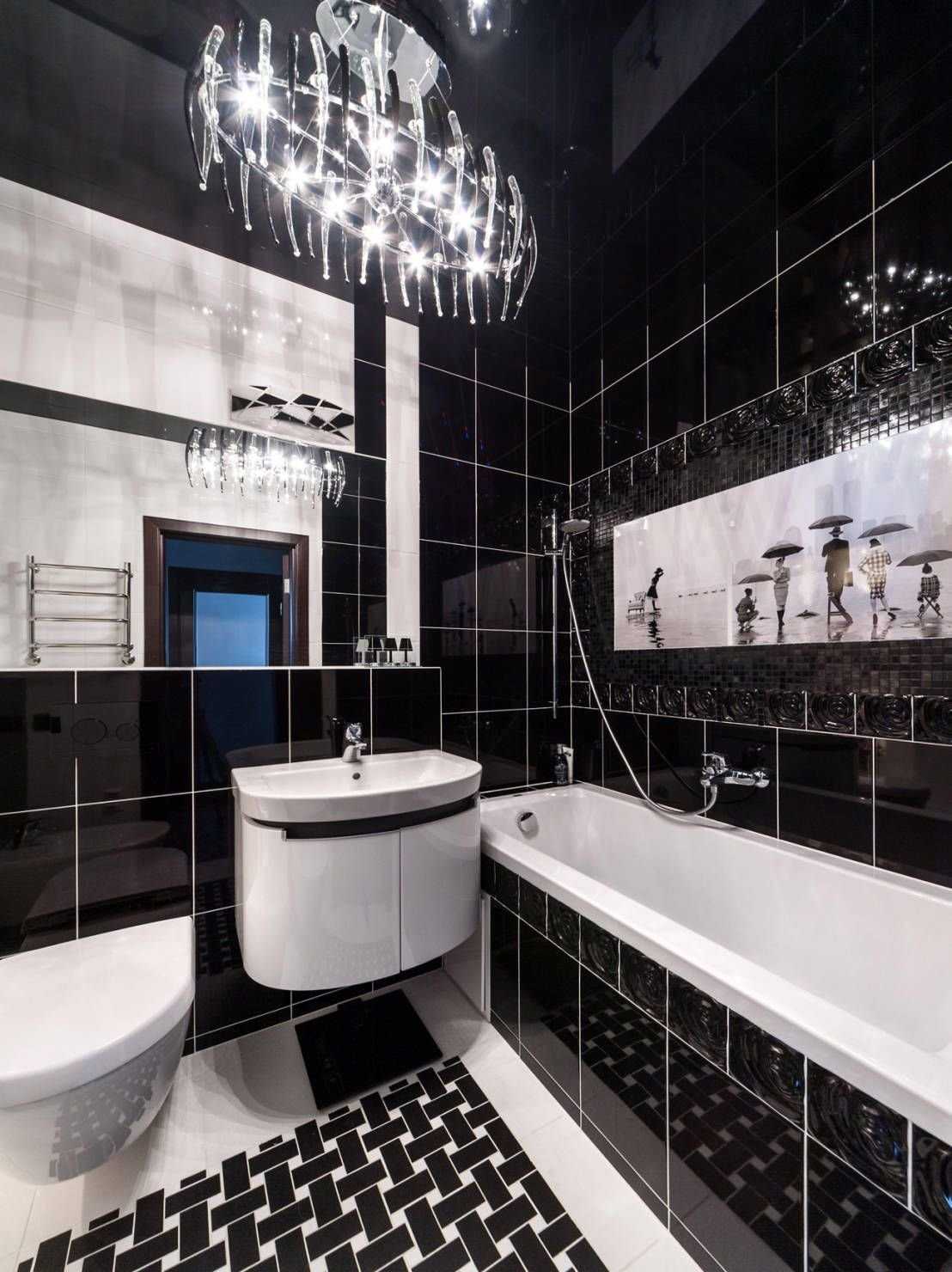 Стильный дизайн черно-белой ванной