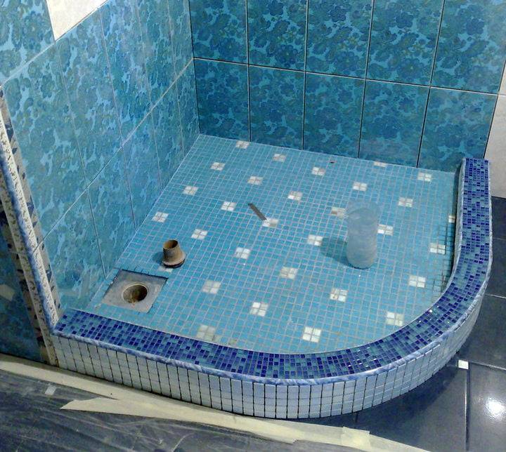 Варианты оформления ванны плиткой - 10 интересных вариантов + фото