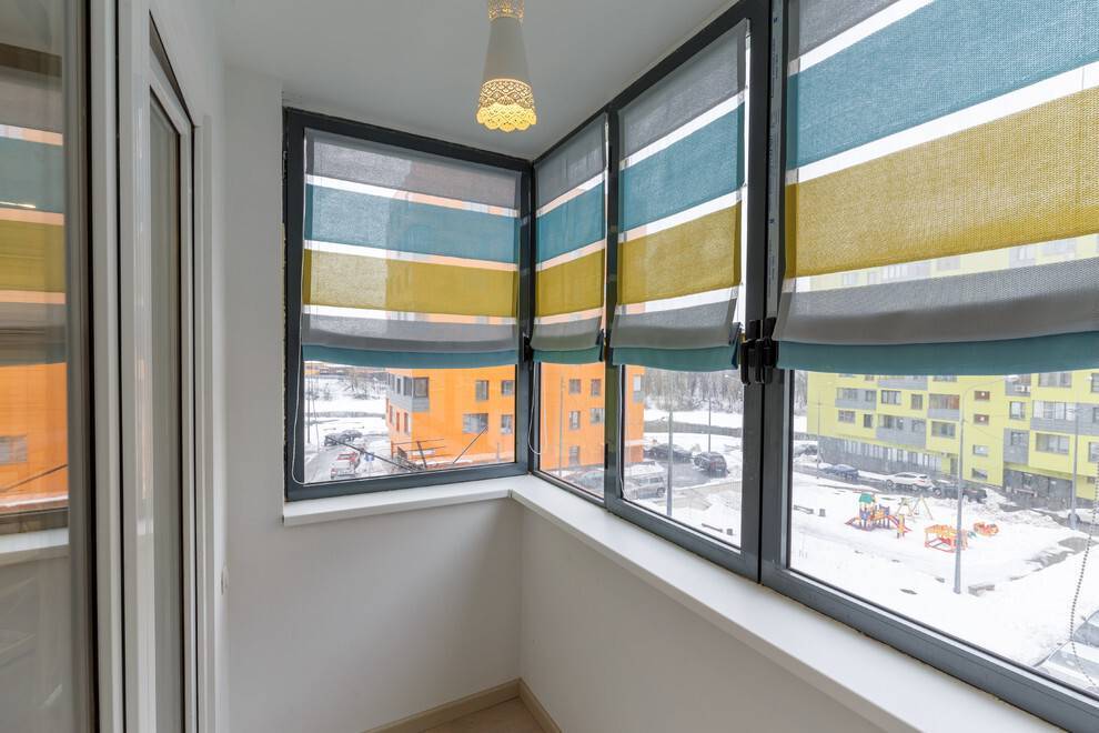 Как защитить окно от солнца. 4 способа