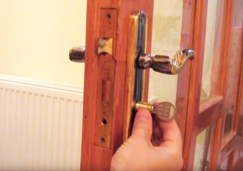 🗝 замена личинки замка входной двери своими руками: пошаговая инструкция работ