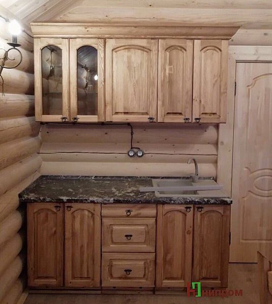 Кухня из сосны - фото, отзывы, преимущества и недостатки
