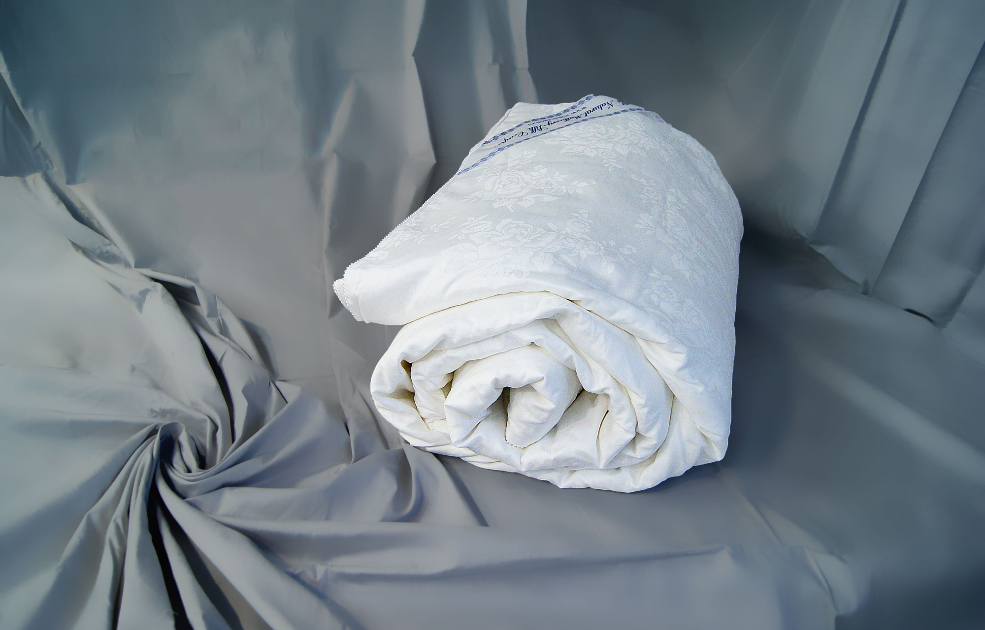 Как выбрать одеяло: какое лучше натуральное или синтетическое, виды одеял