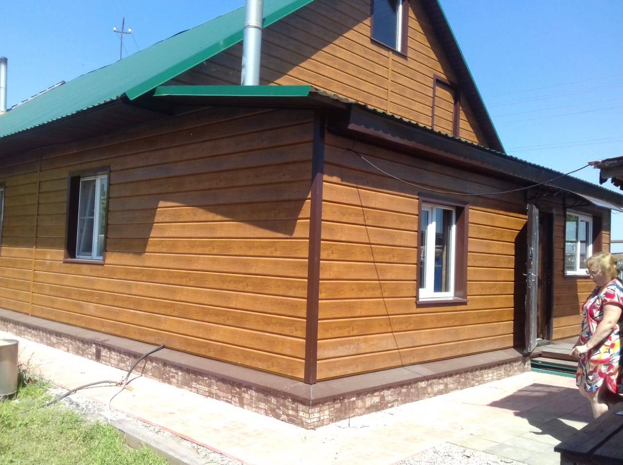 Сайдинг под брус: виды, характеристики, особенности монтажа