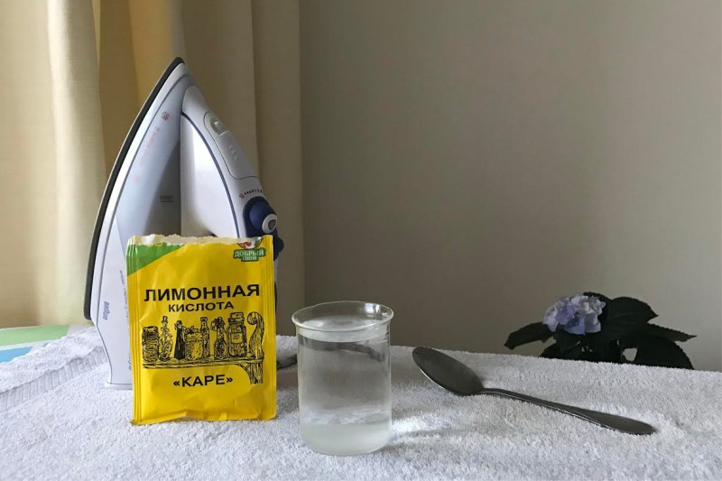 Как очистить утюг от пригоревшей ткани в домашних условиях