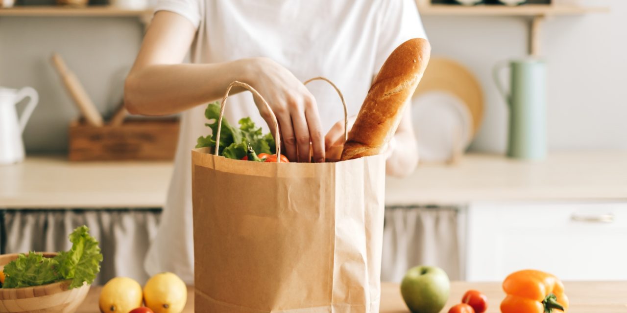 Что делать, чтобы продукты в холодильнике долго не портились
