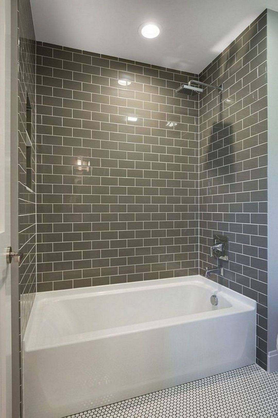 5 бюджетных вариантов отделки стен в ванной комнате
