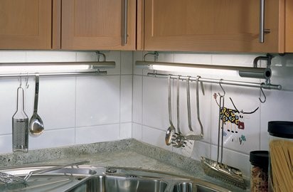 Рейлинги для кухни как расположить: высота, крючки для навесных систем