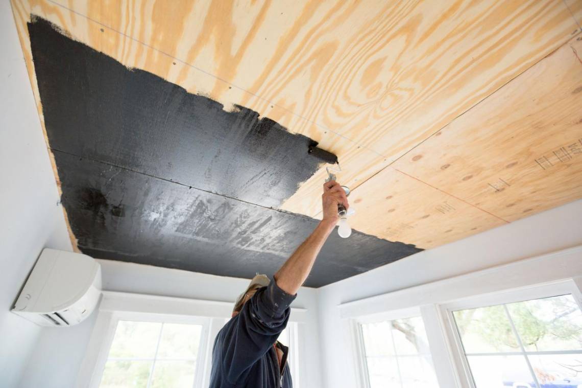 Как поднять потолок в частном доме. как поднять потолок в кирпичном доме?