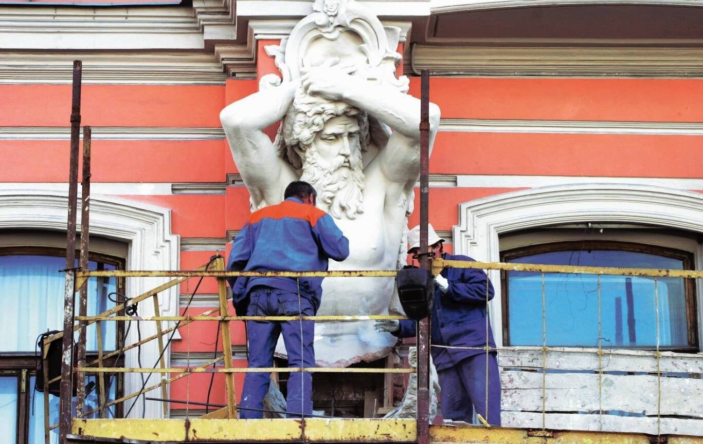 Дефекты фасада: основные виды повреждений и способы устранения