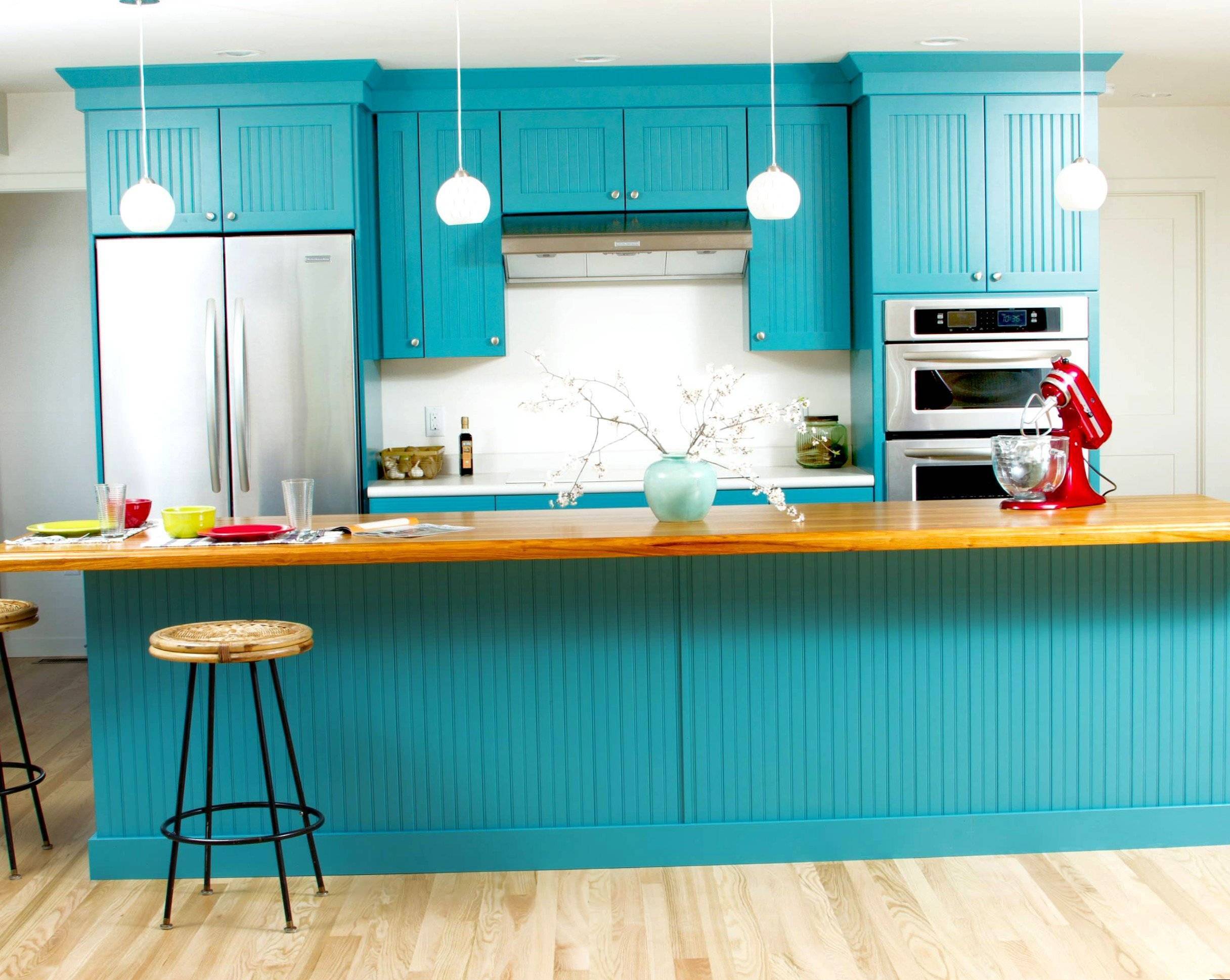 кухни бирюзового цвета фото в интерьере