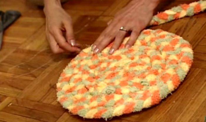 Коврик в ванную своими руками: 10 мастер-классов с фото и видео