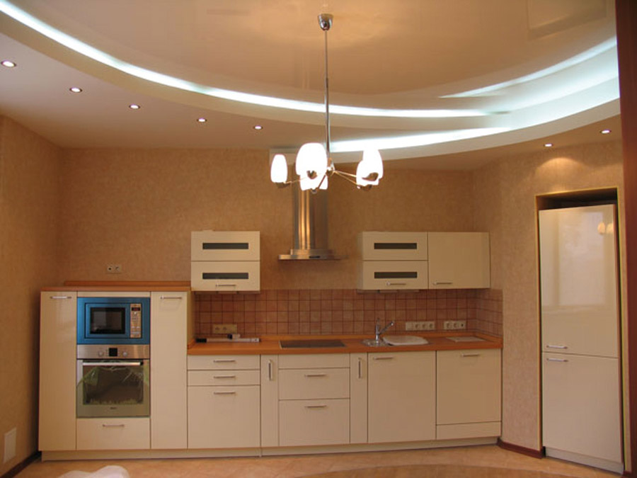 Различные варианты дизайна потолков из гипсокартона на кухне