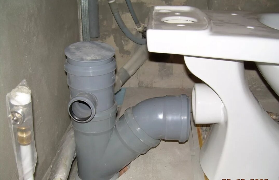 Монтаж внутренней канализации в частном доме