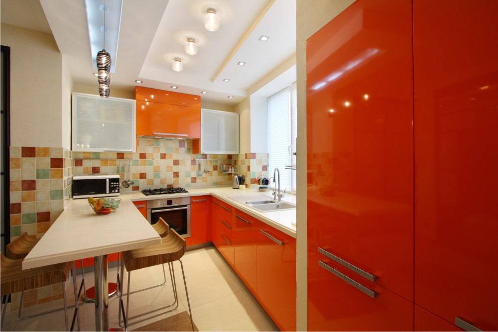 Оранжевая кухня: фото реальных интерьеров, практические советы