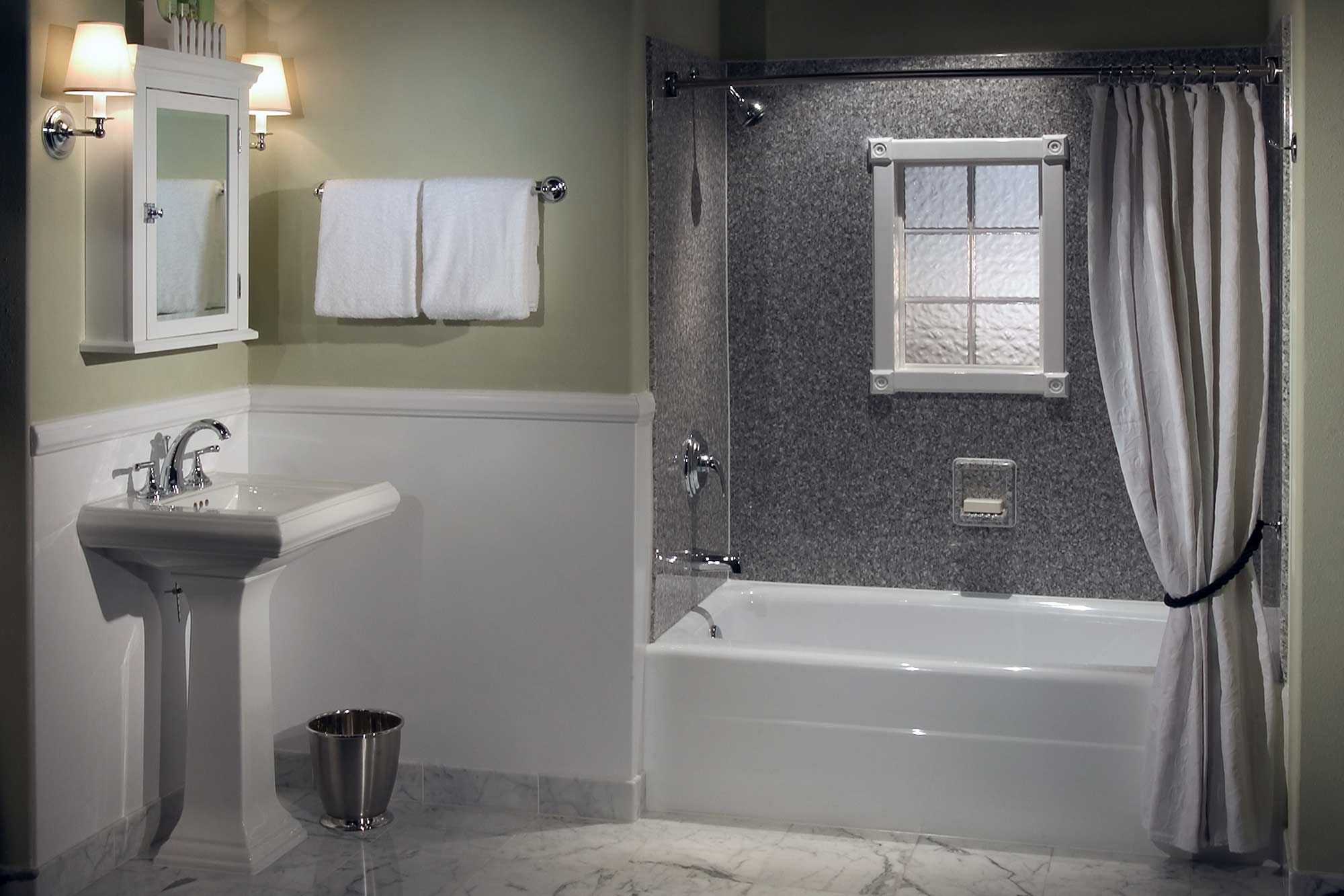 Бюджетная ванная комната своими руками: обзор +видео и дизайн