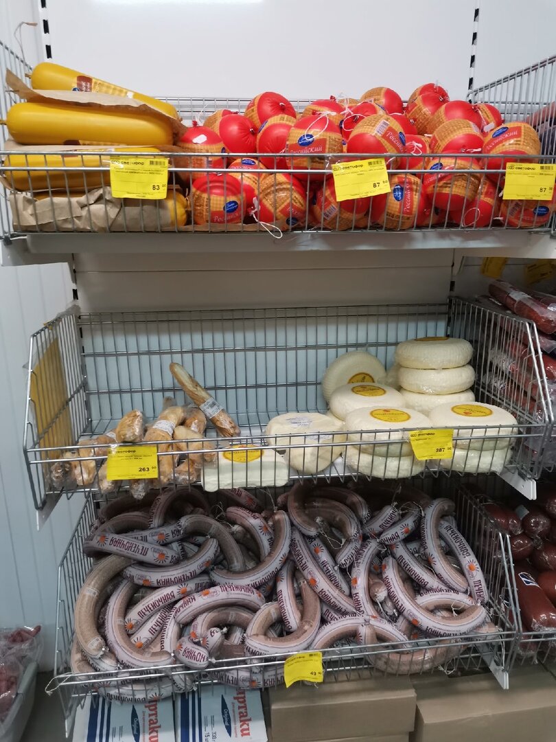 Какие продукты стоит и не стоит покупать в “светофоре” — рейтинг 2023 по отзывам покупателей