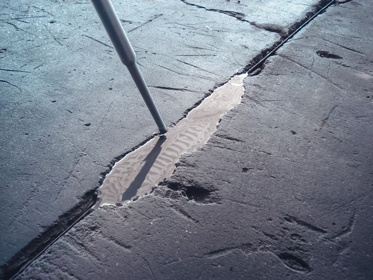 Ремонт бетонных полов: трещин в полах, стяжки