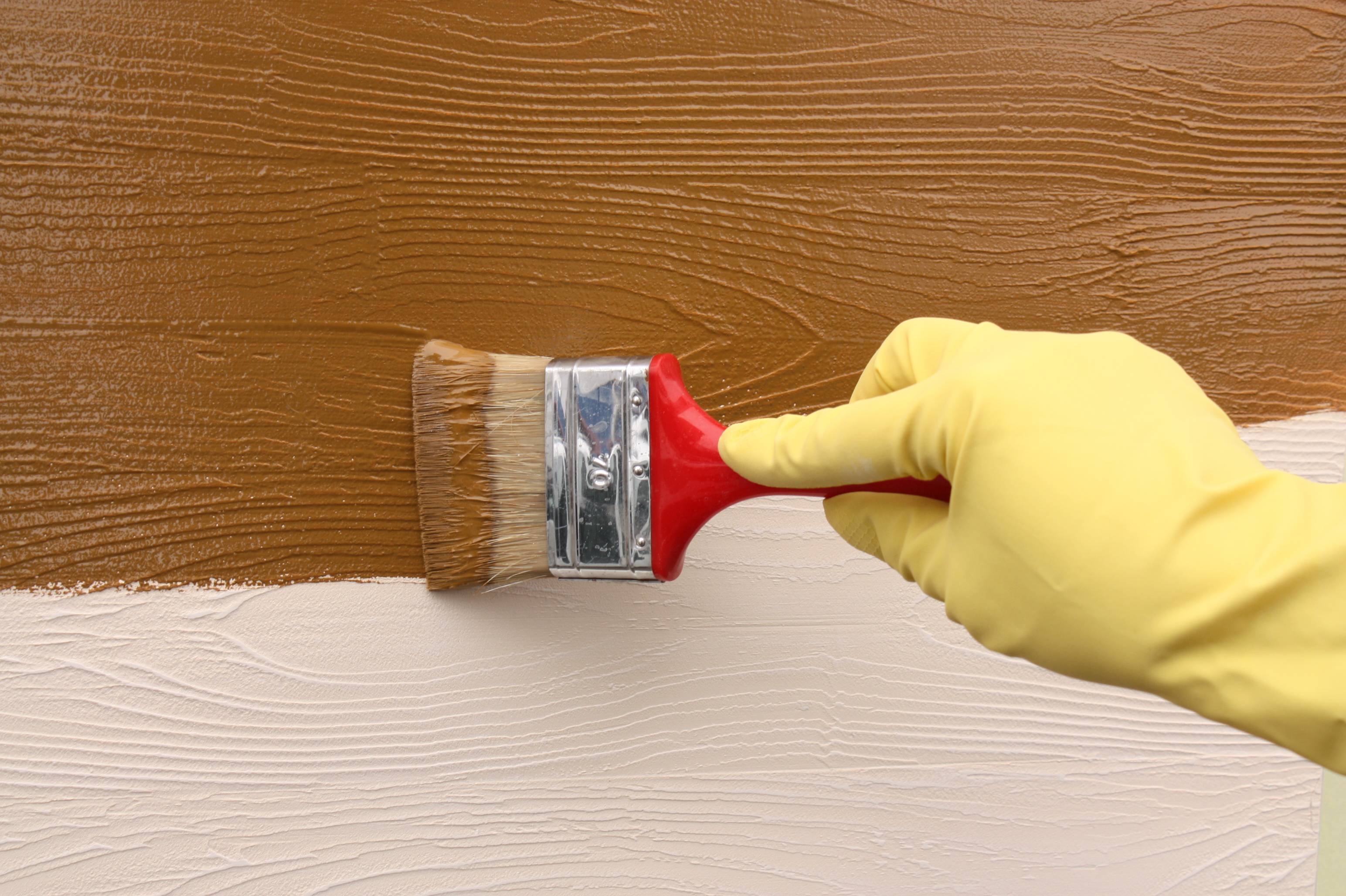 Акриловая краска для стен и потолков: особенности и преимущества