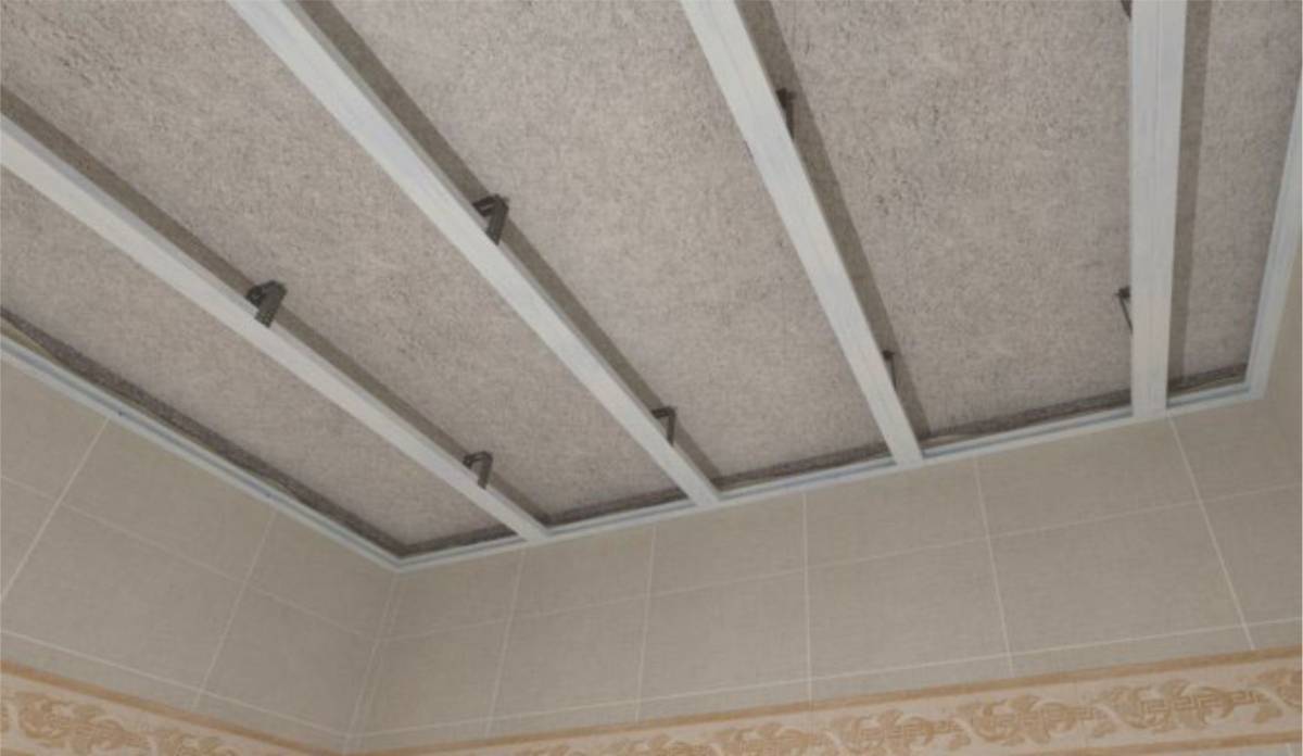 Подвесной потолок пвх панелями. Металлопрофиль для каркаса потолка под пластиковые панели. Каркас на потолок для панелей ПВХ. Каркас потолка под пластиковые панели. Потолок из панелей ПВХ.