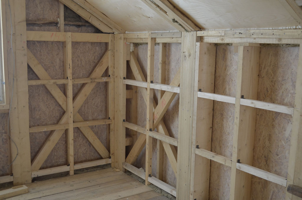 Обшивка стен гипсокартоном в деревянном доме: монтаж внутри своими руками-как правильно обшивать и финишная отделка