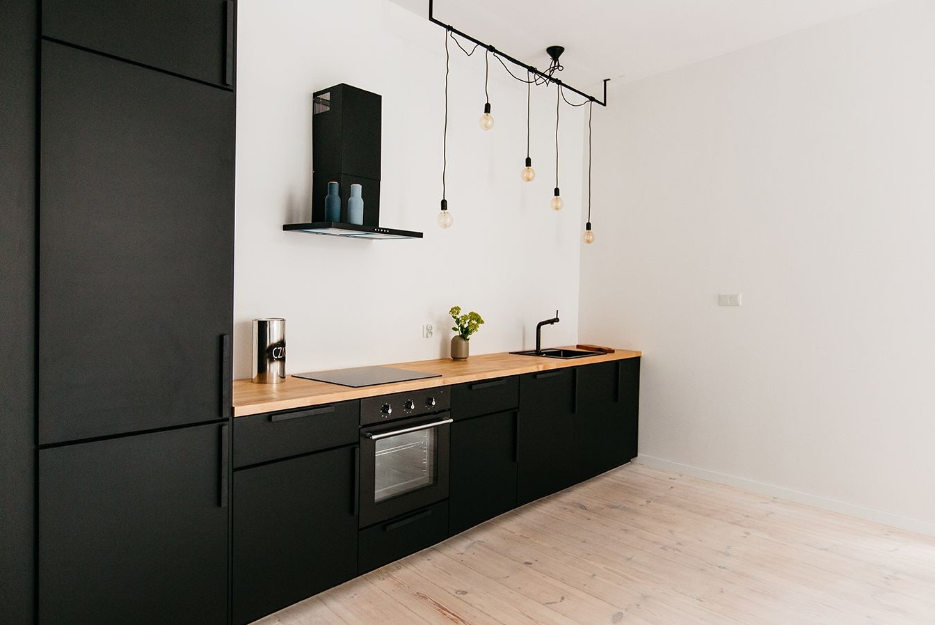 кухня без верхних шкафов дизайн 2022