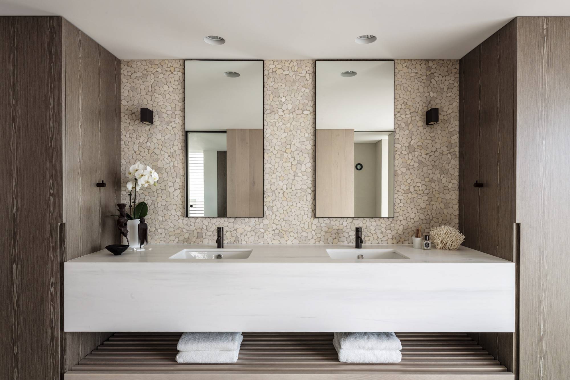 Ванная комната в стиле минимализм: выбор плиток, фото, варианты дизайна