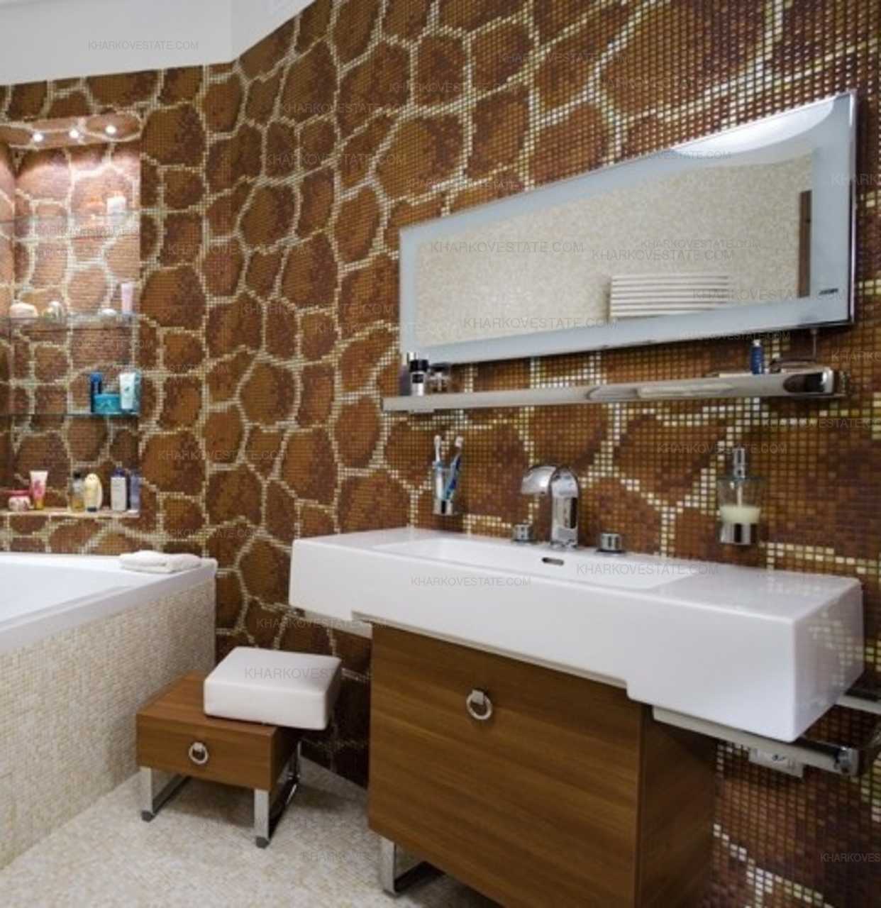 Чем лучше отделать стены в ванной комнате?